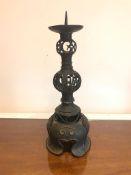 JAPANESE BRONZE CANDLE PRICKET STICK, APPROXIMATELY 29cm HIGH TO SCONCE
