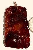 CARVED RED JADE PENDANT OF HIGH QUALITY, WEIGHT APPROXIMATELY 45.2g AND 5 x 2.5cm