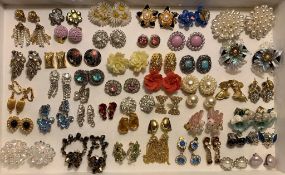 FORTY-FIVE PAIRS OF VINTAGE COSTUME JEWELLERY EARRINGS