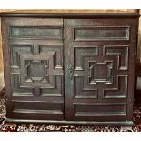 17th CENTURY OAK CABINET OF TWENTY DRAWERS, ENCLOSED BY TWO HINGED DOOR, APPROXIMATELY 100 x 52 x