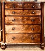 VICTORIAN FIGURED MAHOGANY CHEST OF DRAWERS, PILASTERS TO EACH SIDE, APPROXIMATELY 132 x 120 x 55cm