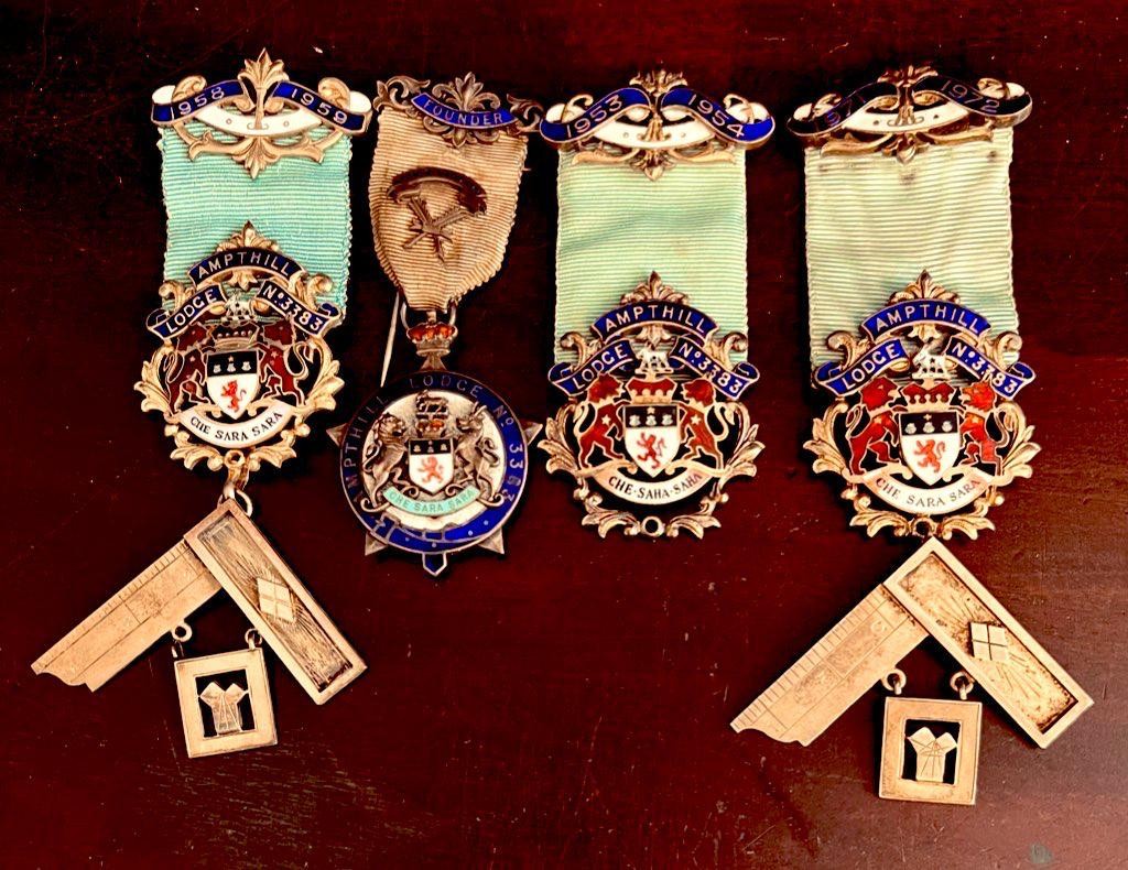 FOUR MASONIC SILVER GILT AND ENAMELLED MASONIC JEWELS, APPROXIMATELY 329g