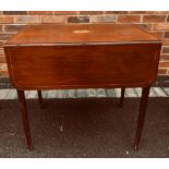 MAHOGANY PEMBROKE TABLE WITH STRING INLAY AND SHELL INLAY TOP, APPROXIMATELY 69 x 54 x 73cm