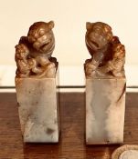 PAIR OF POLISHED SOAPSTONE JAPANESE RECTANGULAR COLUMN SEALS SURMOUNTED WITH SHI-SHI