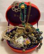 BOX OF COSTUME JEWELLERY INCLUDING NECKLACES, BANGLES, BROOCHES AND EARRINGS ETC.