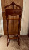 MAHOGANY CLOTHES VALET