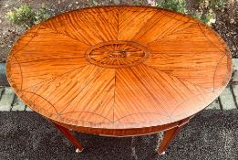 INLAID MAHOGANY OVAL TABLE, APPROXIMATELY 80 x 54 x 72cm