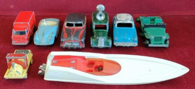 EIGHT VARIOUS UNBOXED DINKY AND OTHER DIECAST VEHICLES ALL IN USED CONDITION, UNCHECKED