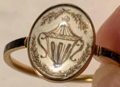 IN MEMORIUM YELLOW METAL RING WITH BLACK ENAMEL AND FUNERAL URN, CATH SHARP OB, 14th MARCH 1771, AGE