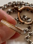 YELLOW METAL AND WHITE ENAMEL MEMORIAM RING, RICHARD JENNEN ESQ 0B, 3rd MARCH 1773 AGE 63. ALSO