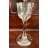 18TH CENTURY CORDIAL DRINKING GLASS WITH FOLDED FOOT. APPROX. 14CM H