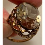 9ct GOLD RING SET WITH CITRINE STONE, SIZE O, WEIGHT APPROXIMATELY 5g