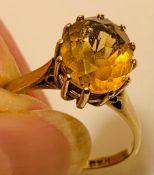 9ct GOLD RING WITH APPROX 2.5ct CITRINE, WEIGHT APPROXIMATELY 2.4g, SIZE N