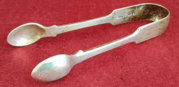 PAIR OF HALLMARKED SILVER SUGAR TONGS BY ELKINGTON AND CO, BIRMINGHAM ASSAY DATED 1901. WEIGHT