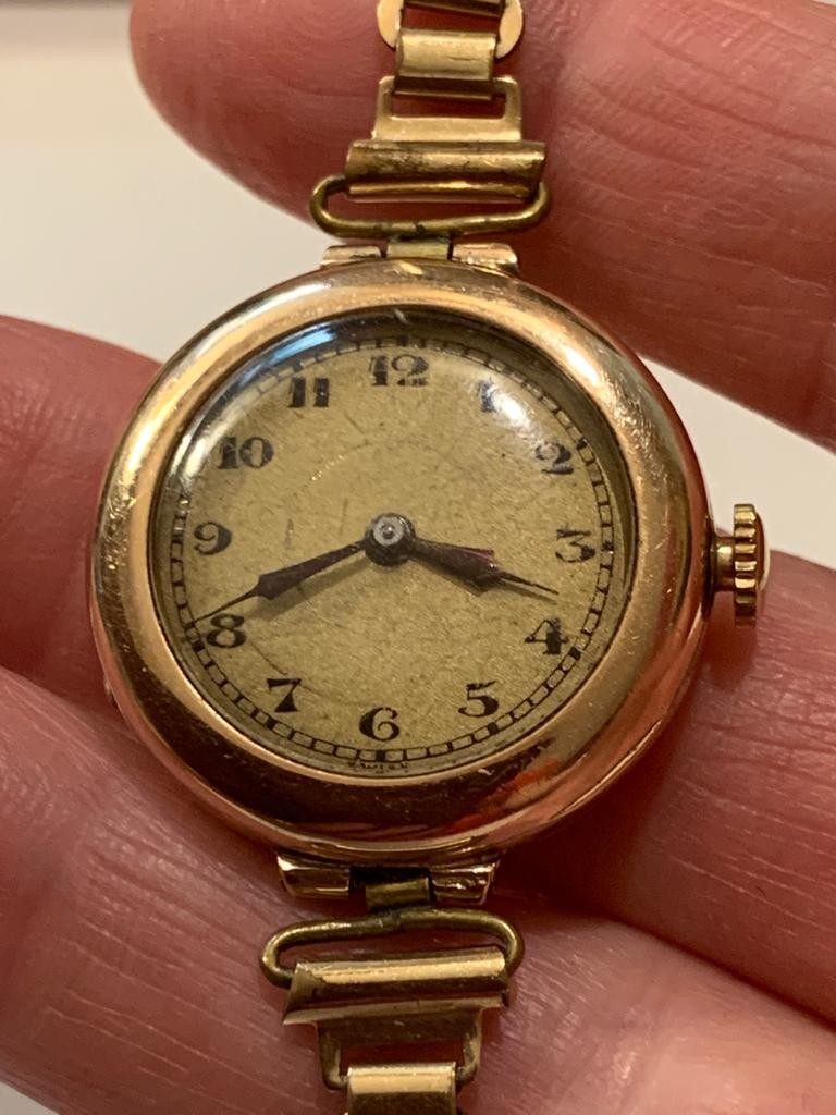 9ct GOLD LADIES WATCH, APPROXIMATELY 22.4g NOT IN WORKING ORDER - Image 3 of 5