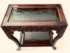 ORIENTAL HARDWOOD TABLE WITH CARVED FRIEZE, APPROXIMATELY 55 x 30 x 58cm