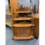 An unusual Victorian light oak corner cabinet, H. 107cm.