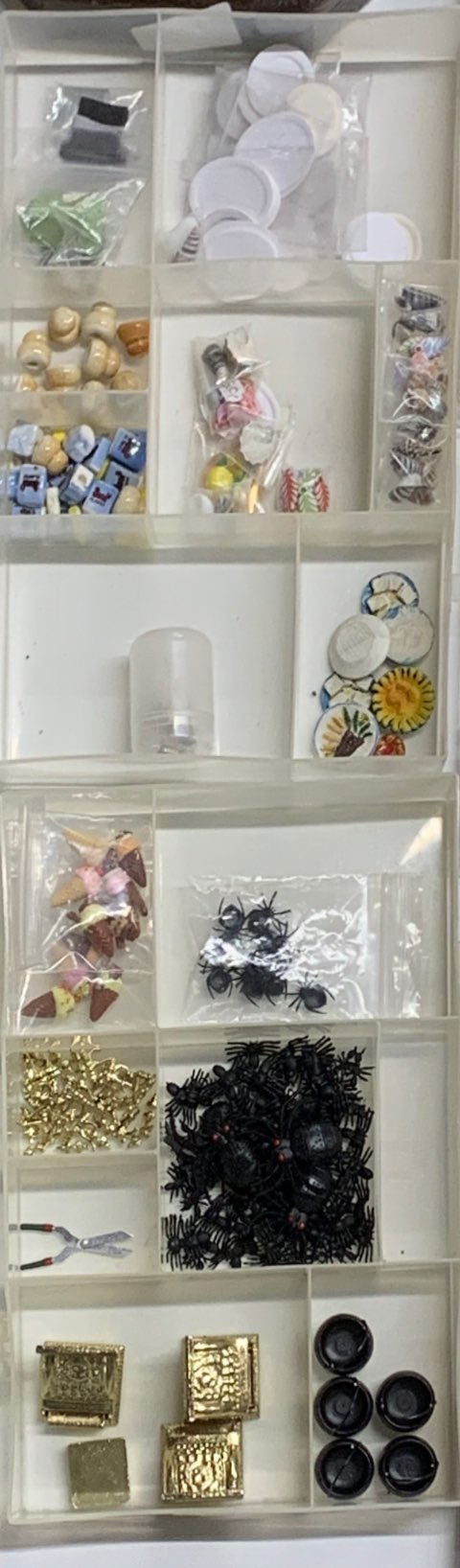 A quantity of boxes and trays containing dolls house smalls and ornaments, including cast metal - Image 4 of 8