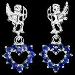 A pair of 925 silver heart shaped drop earrings set with sapphires, L. 2.3cm.