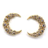 A pair of 925 silver gilt crescent moon shaped earrings set with white stones, L. 1.7cm.