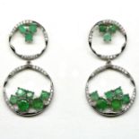 A pair of 925 silver drop earrings set with emeralds, L. 3.4cm. Condition NEW, includes gift pouch.