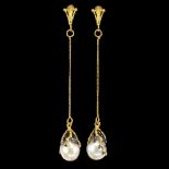 A pair of long 925 silver gilt drop earrings set with large baroque pearls, L. 8.7cm.