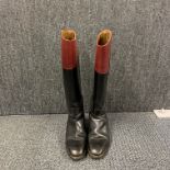 A pair of antique riding boots, H. 44cm.