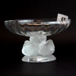 A lovely Lalique crystal centre bowl with stem supported by four birds, Dia. 14cm, H. 8cm with