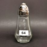 A Christofle silver plated topped sugar shaker, c. 1935, H. 16cm.