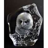 Mats Jonasson Crystal Owl Paperweight Sculpture. Very sweet Mats Jonasson Etched Crystal Owl