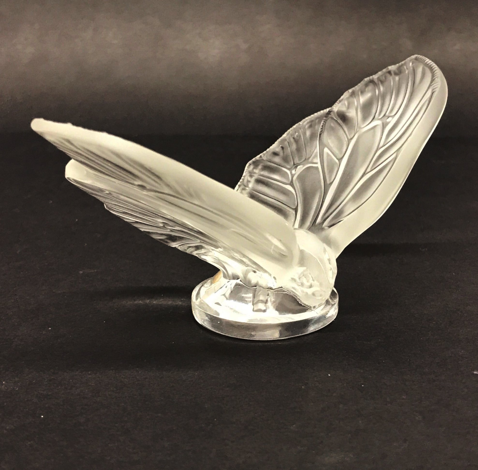 A Lalique crystal glass butterfly, H. 6cm, W. 11.5cm. - Image 2 of 3