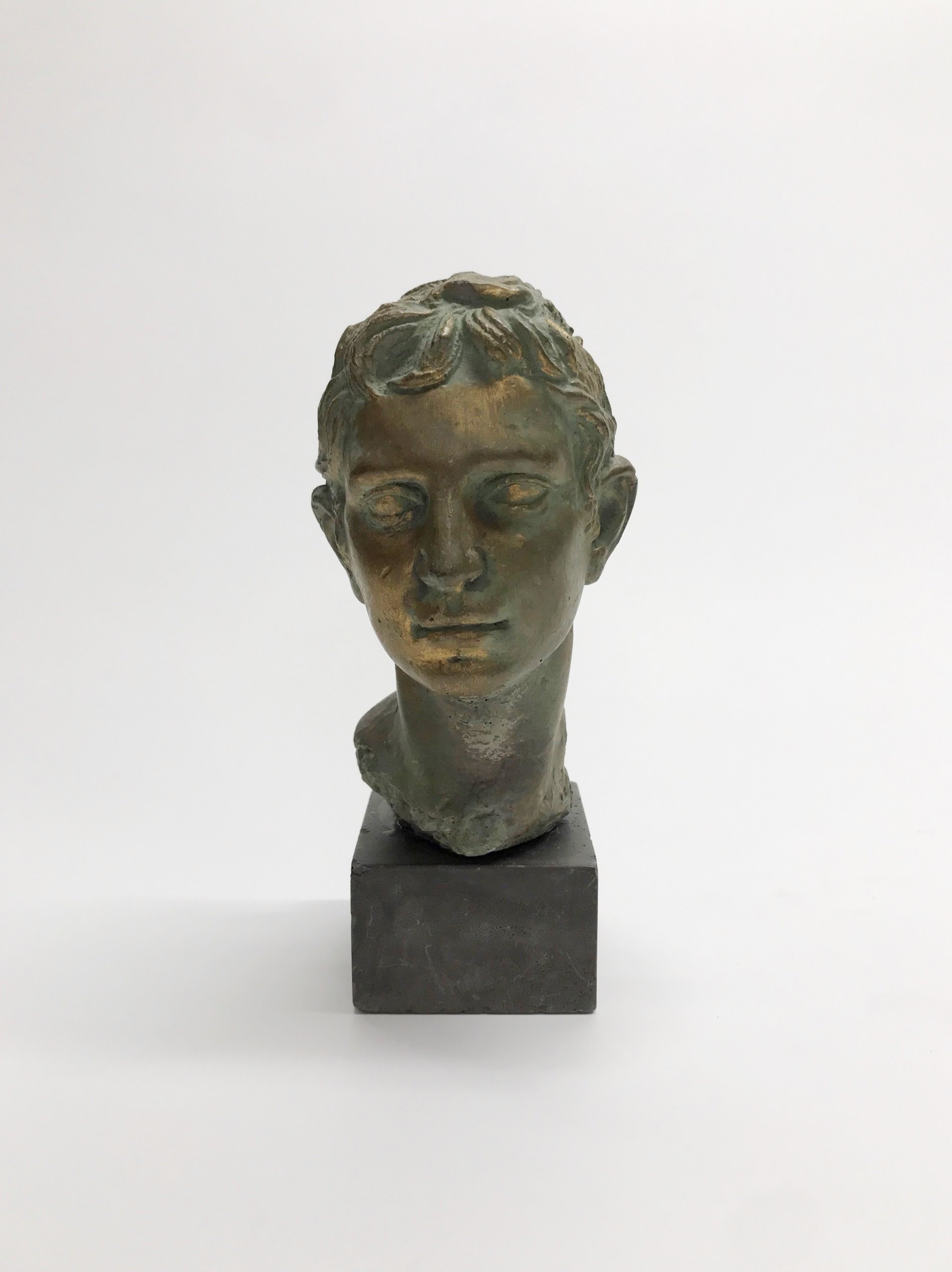 A venetian glass bowl and a small bust of a young man, bowl W. 25cm. - Image 2 of 3