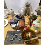 A group of mixed Russian, Chinese and other items.