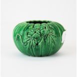 A Chinese green glazed pottery brush washing bowl, Dia. 10cm. H. 6cm.
