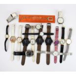 A quantity of mixed ladies' and gent's watches.