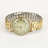 A gent's vintage 9ct gold Rotary wristwatch, NWO, dial Dia. 3cm.