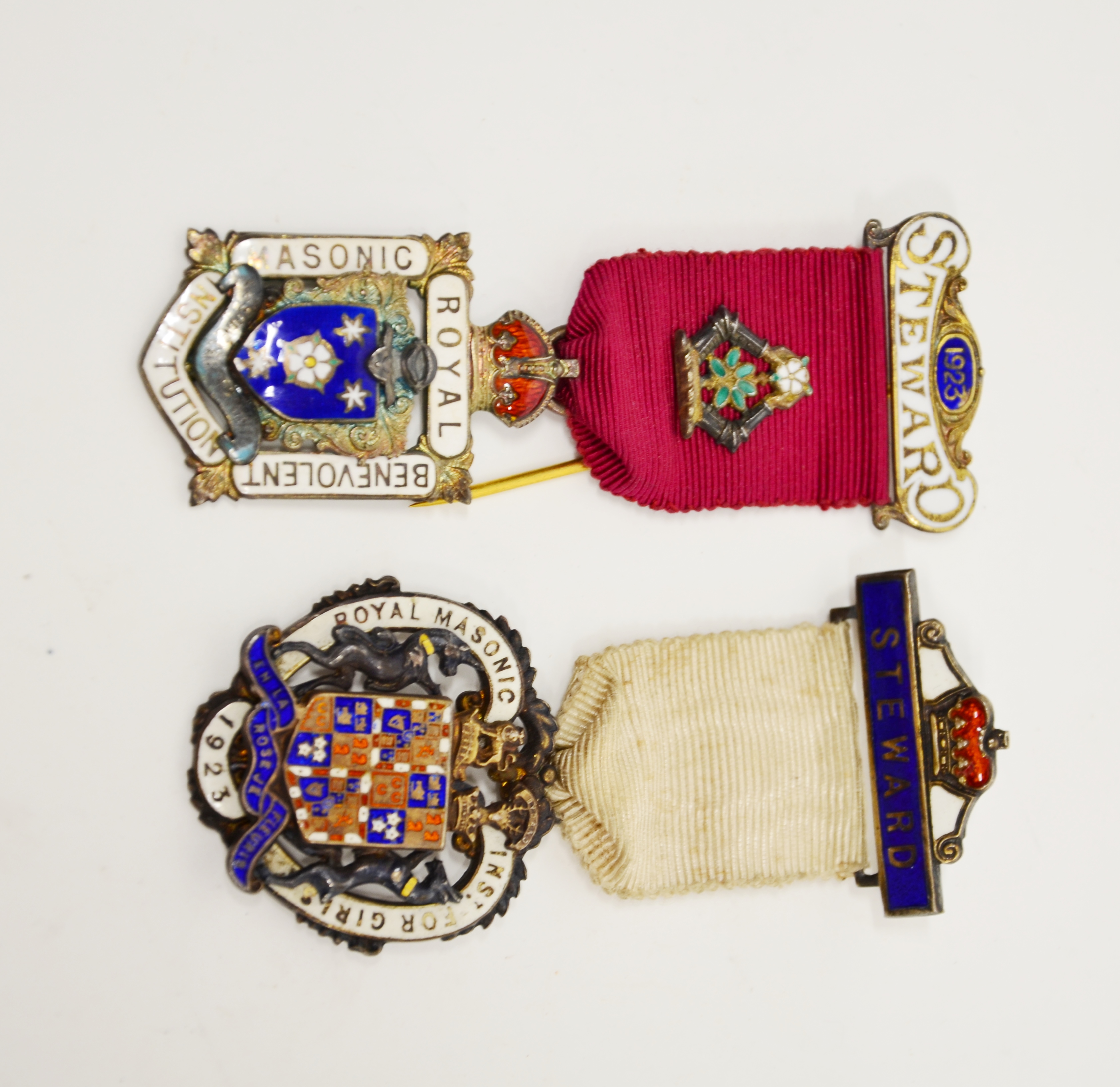 A group of mixed silver and enamelled Masonic medals. - Bild 3 aus 4