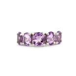 A 925 silver ring set with cushion and oval cut amethysts, (N.5).