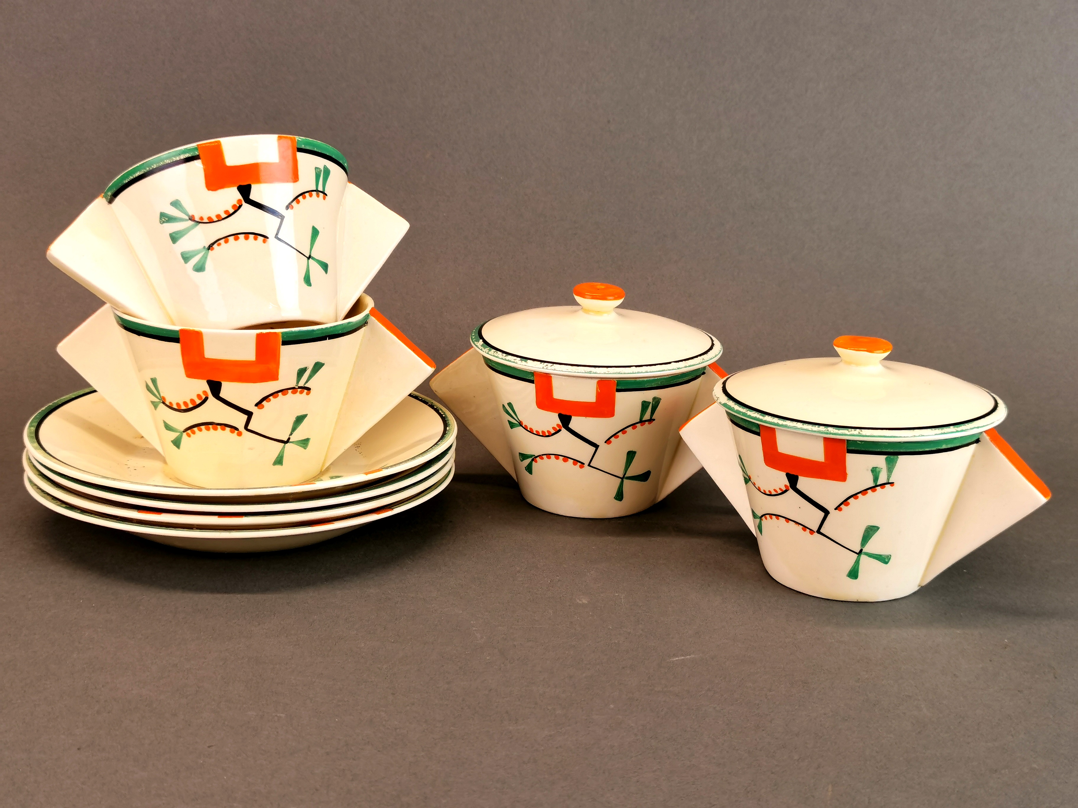 A Clarice Cliff Art Deco part soup set (A/F to some saucers) together with a Clarice Cliff vase ( - Image 2 of 5