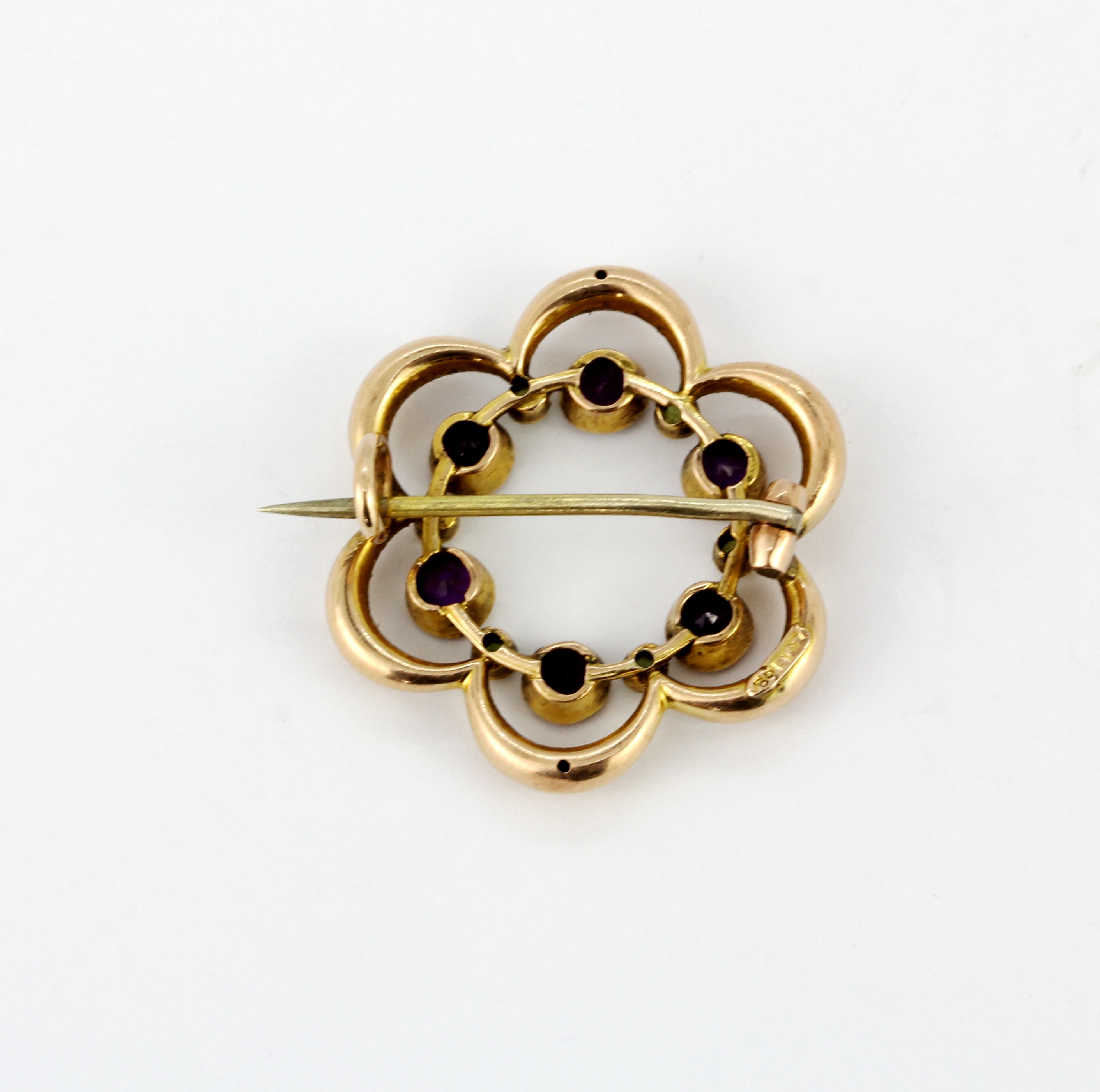 Suffragette interest: An early 20th century Murrle Bennet Co 9ct yellow gold Suffragette brooch - Image 2 of 2