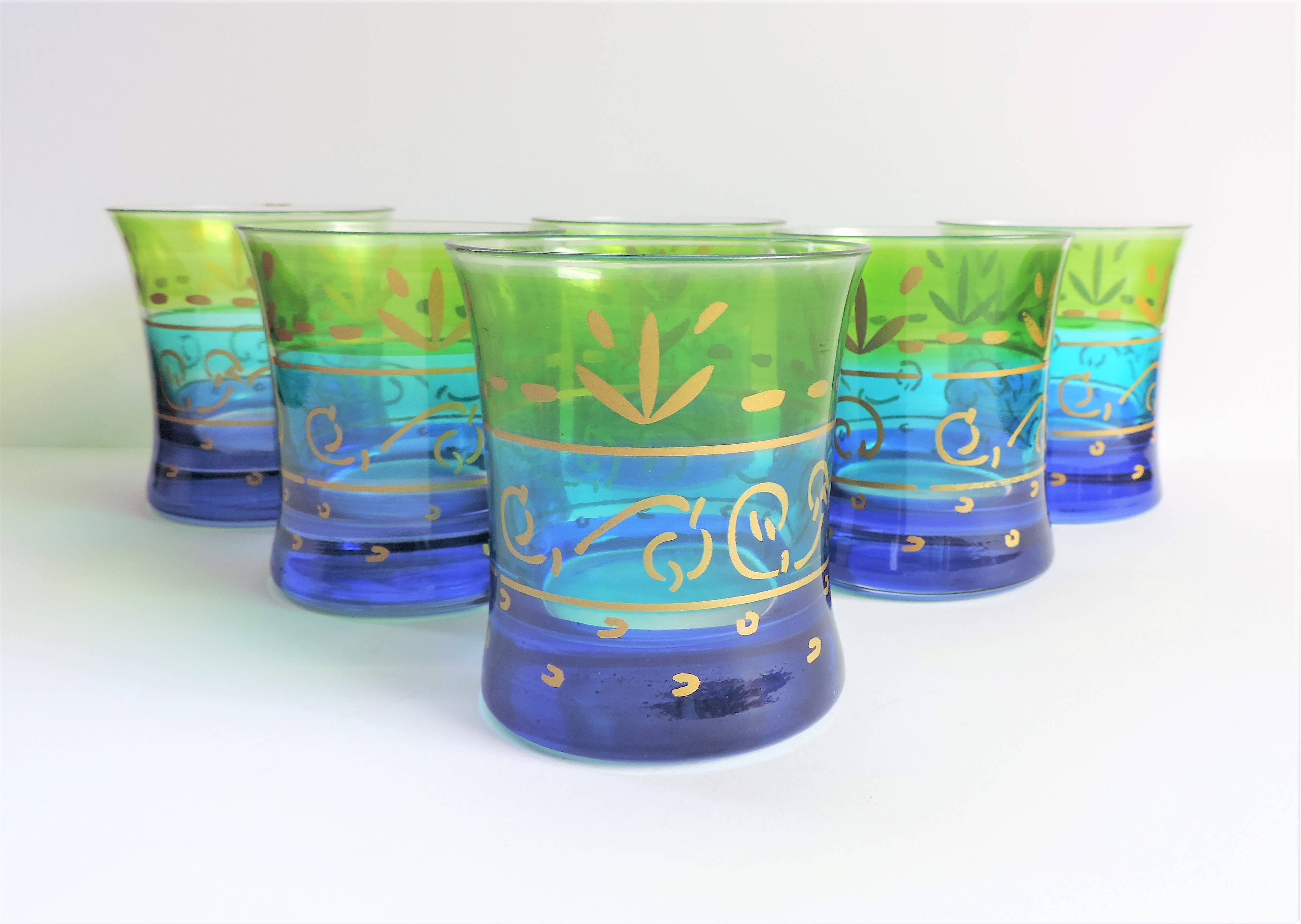 Set 6 Artisan Hand Made Glasses/Tumblers. A fabulous matching set of 6 hand made and painted - Bild 2 aus 6