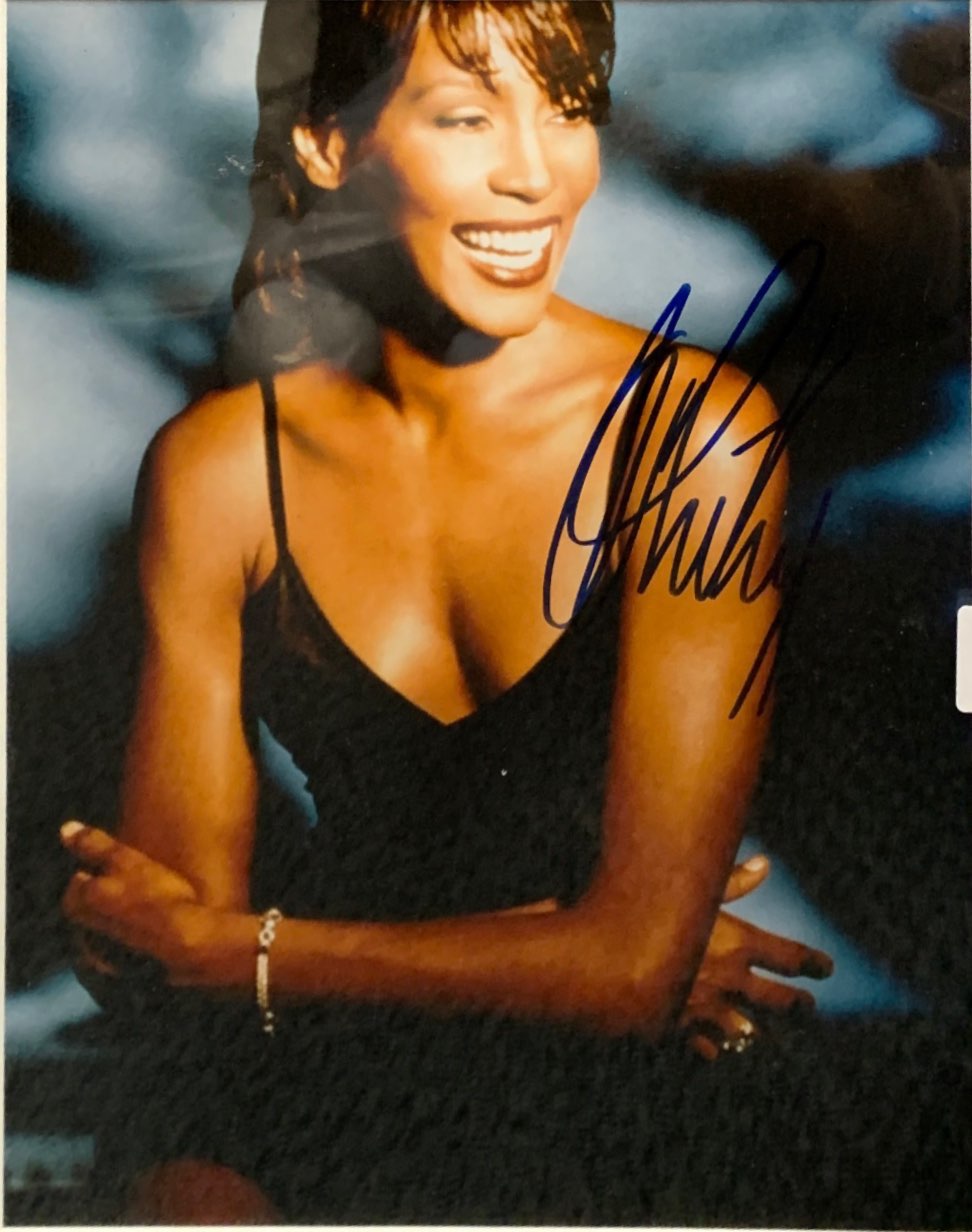 Autograph interest: A framed signed autograph photograph of Whitney Houston. - Image 2 of 2