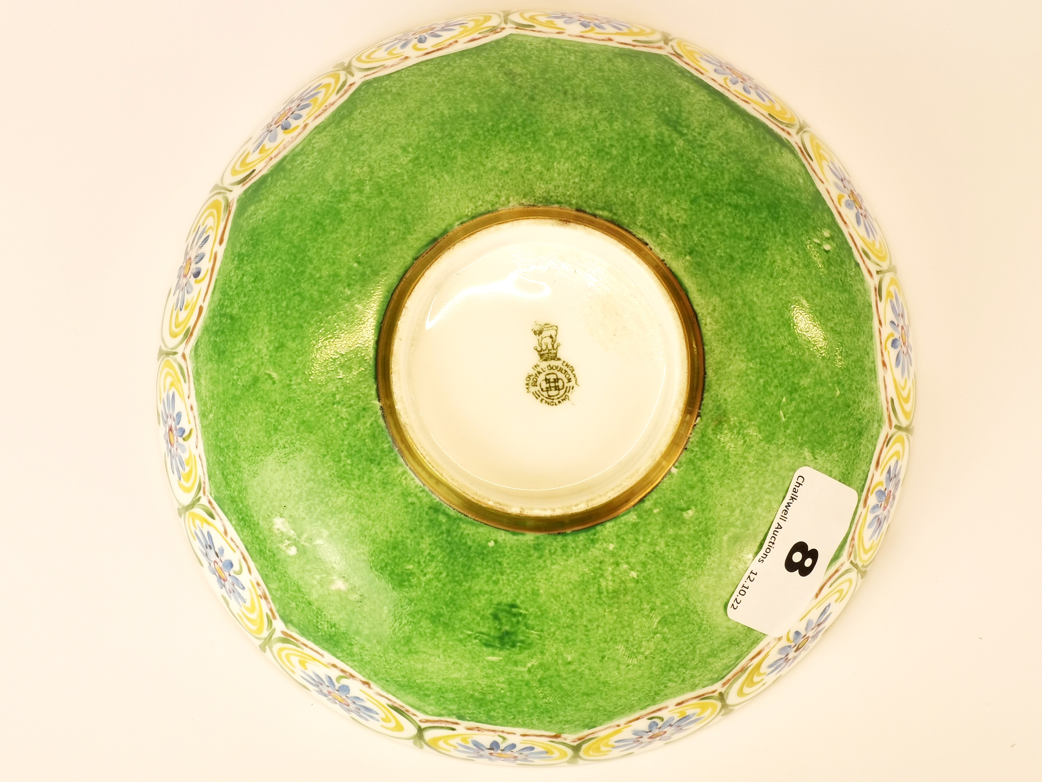 A fine Royal Doulton hand painted porcelain bowl, Dia. 18cm. D. 6cm. - Image 3 of 4