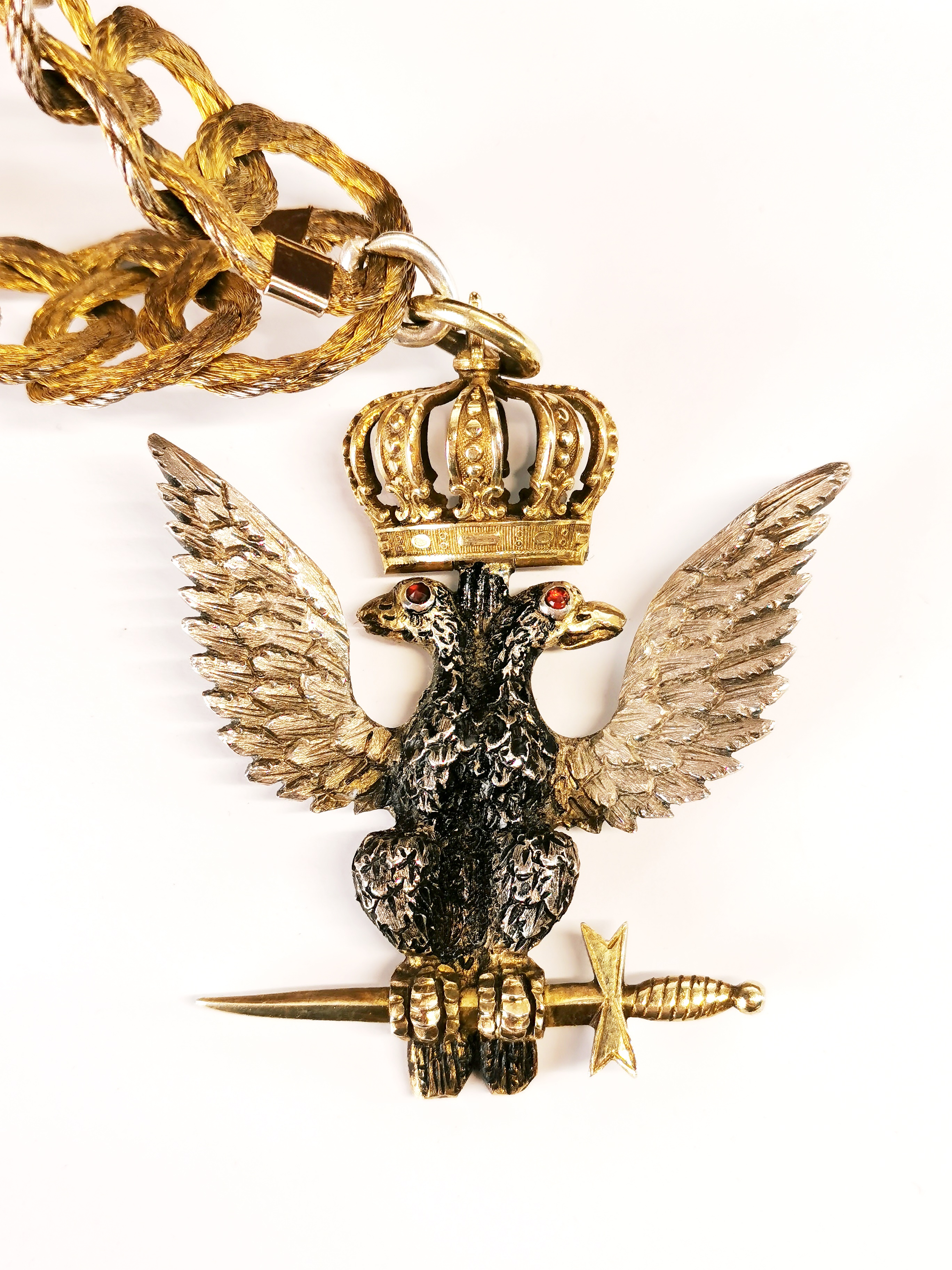 An elaborate R.A.O.B gilt metal and velvet sash with a further gilt white metal rope and double - Image 4 of 5