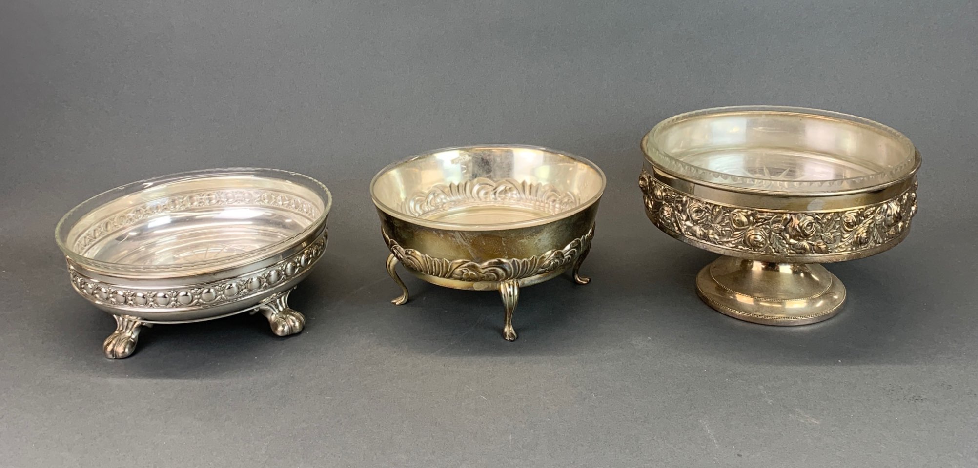 A group of good silver plate and glass fruit bowls, including Richard Martin, Ebeneezer Hall and - Image 2 of 2