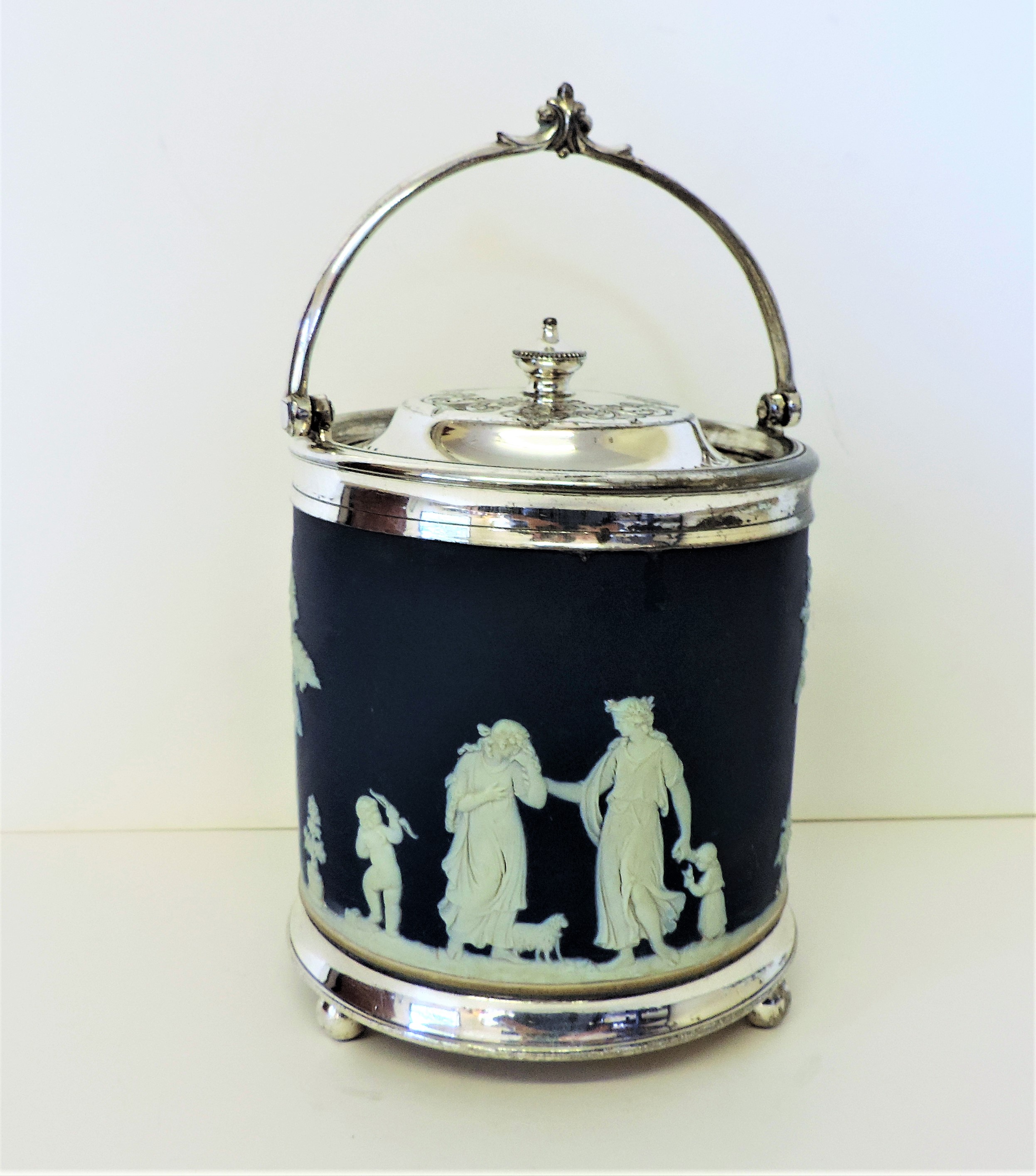 Antique Wedgwood Silver Plate Jasper Ware Ice Bucket c. 1890's. A dark blue Wedgwood footed ice - Image 2 of 11