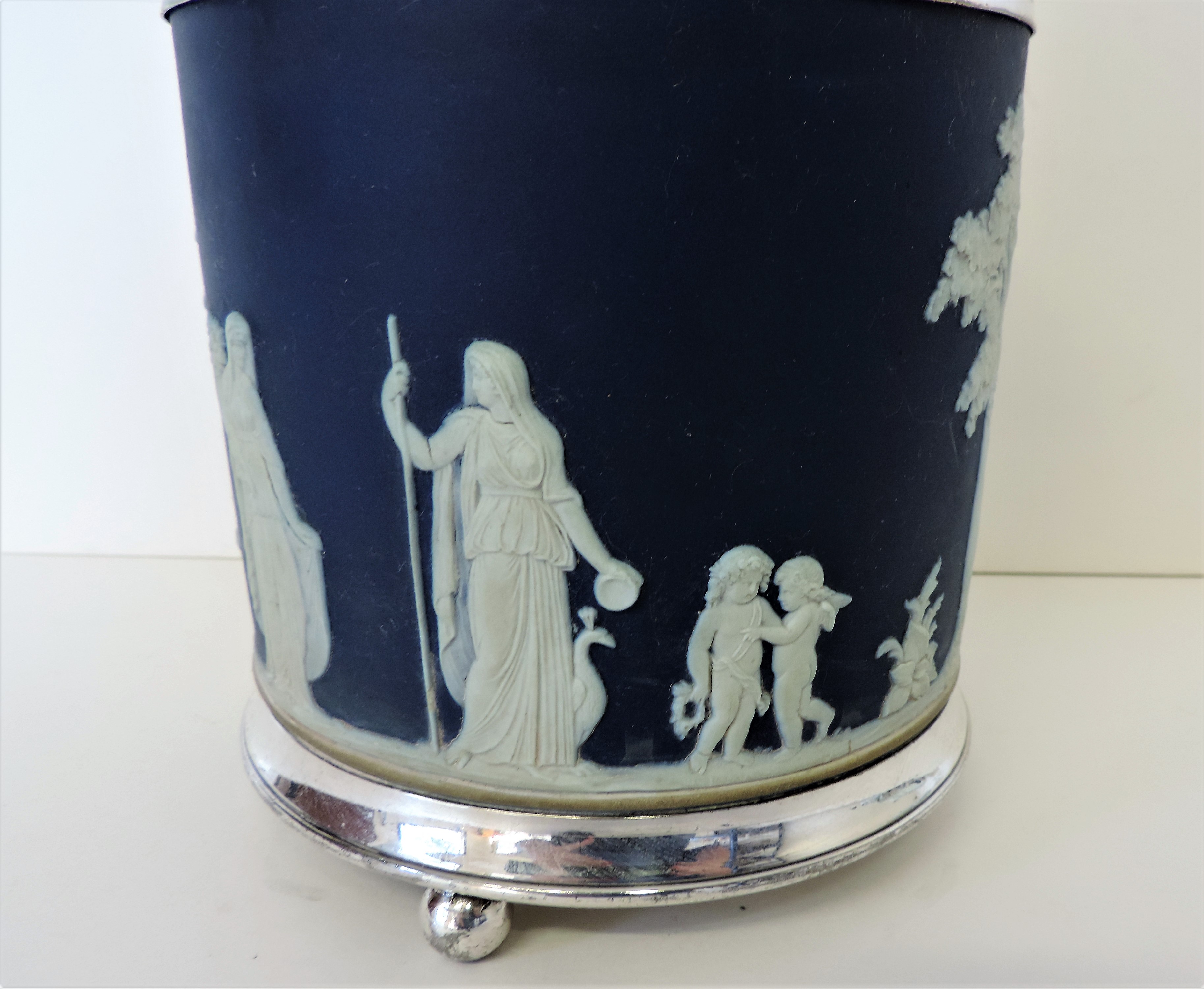 Antique Wedgwood Silver Plate Jasper Ware Ice Bucket c. 1890's. A dark blue Wedgwood footed ice - Image 7 of 11