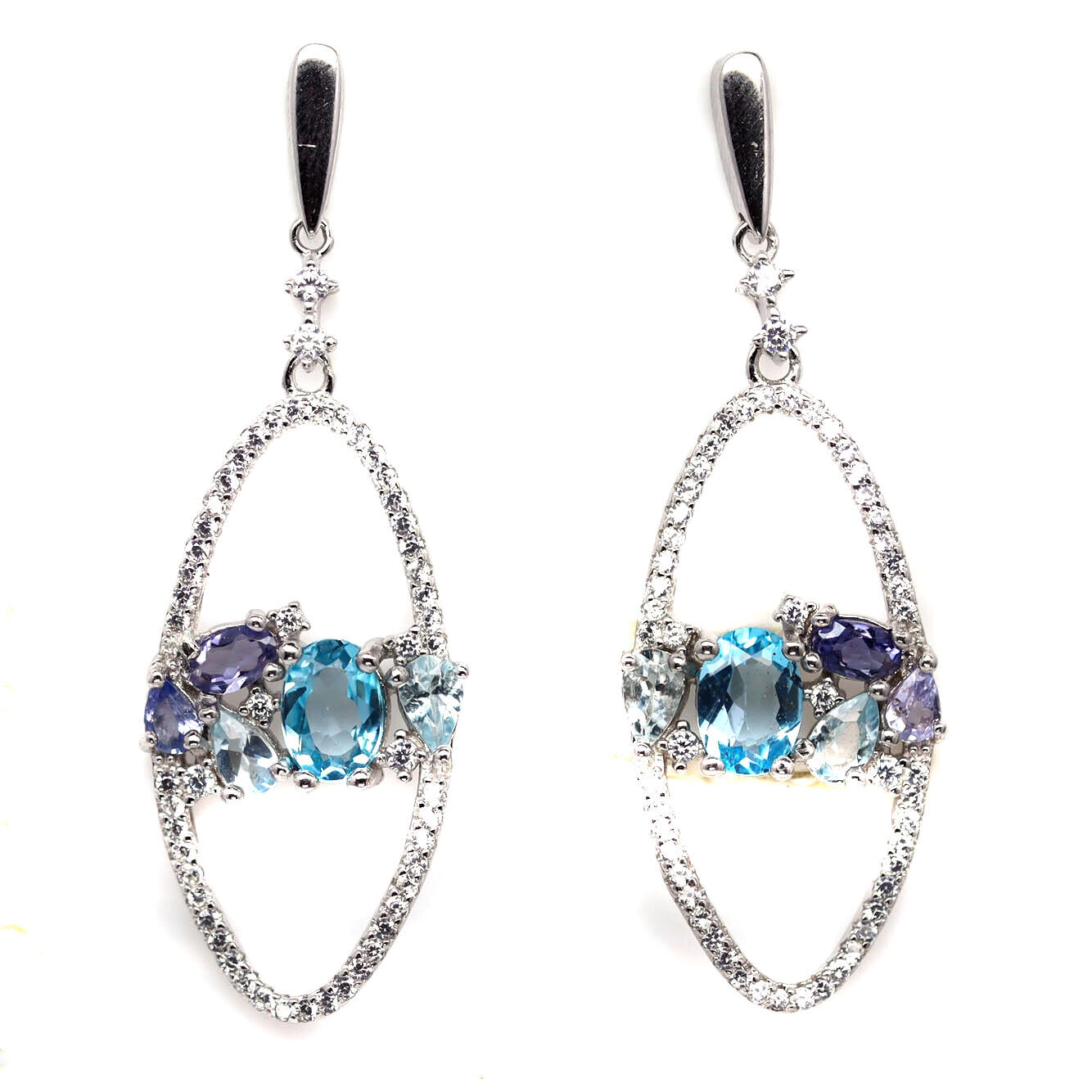 A pair of 925 silver earrings set with blue topaz, tanzanites and white stones, L. 4.5cm.