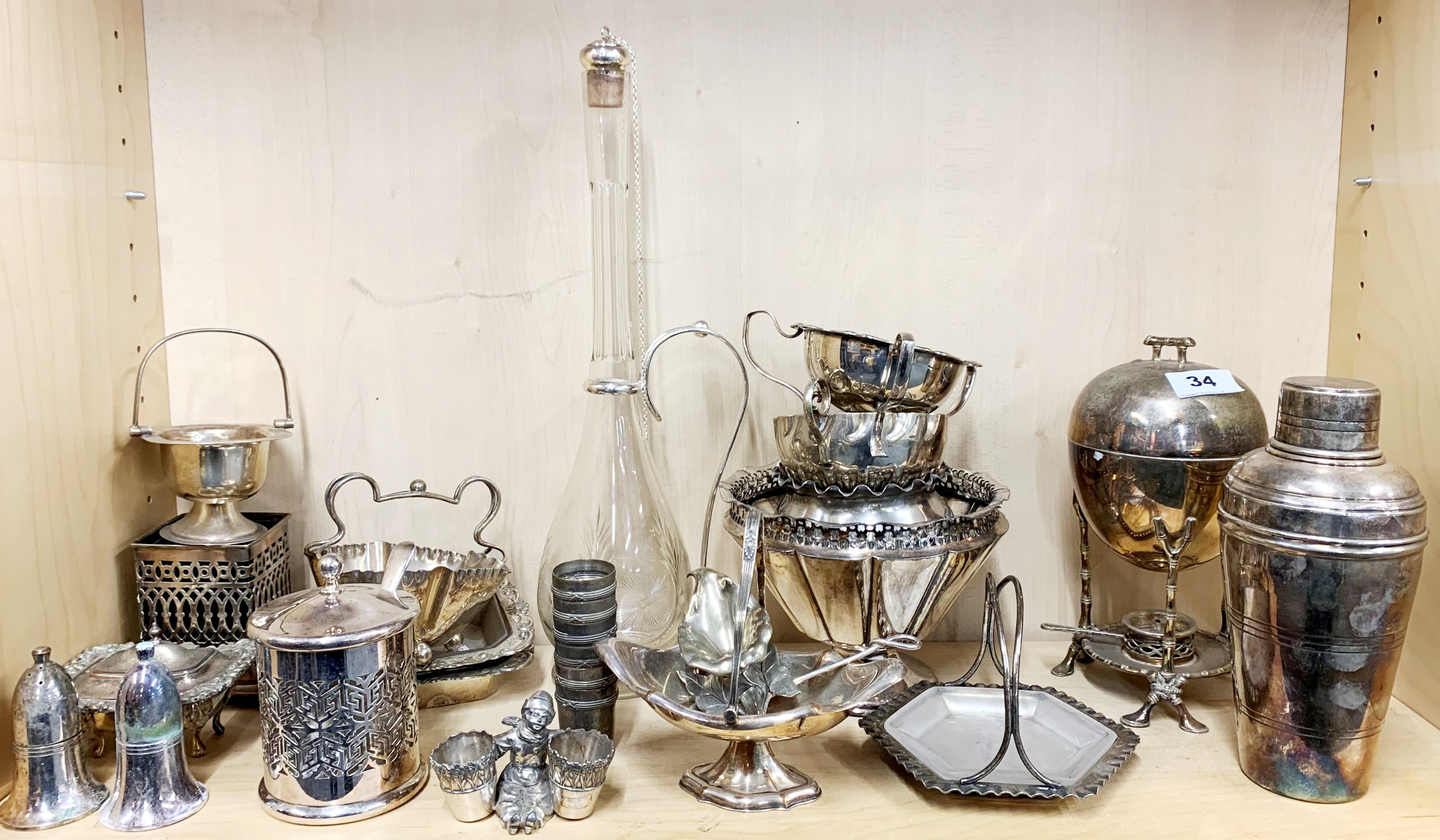 A quantity of good silver plated items.