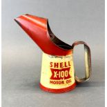 An original Shell motor oil can, H. 19cm.